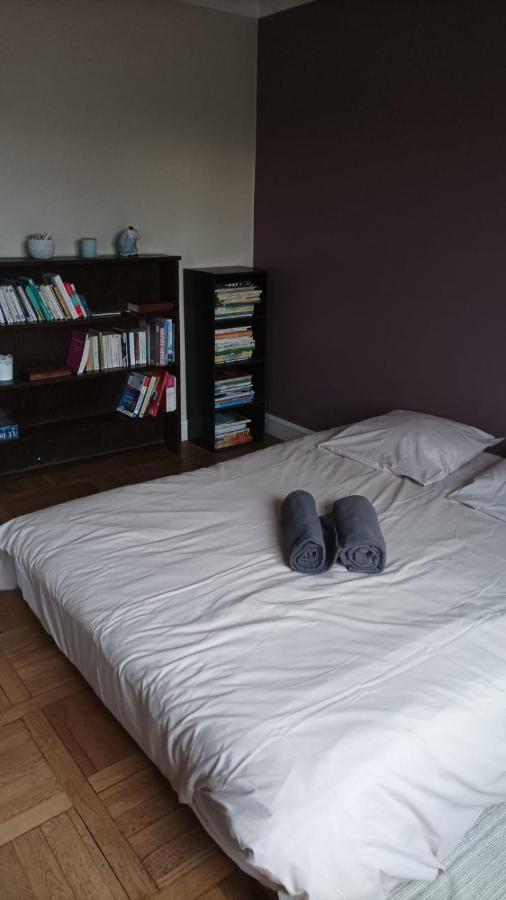 Le Bleu Roi - Appartement Calme Proche De La Gare Caen Esterno foto